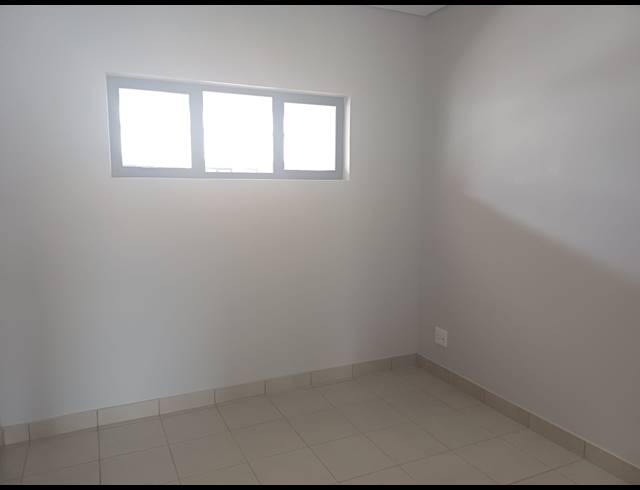 2 BEDROOM APARTMENT TO LET IN EMBERTON ESTATE